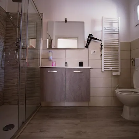 Konukevi Dorothy House Arezzo